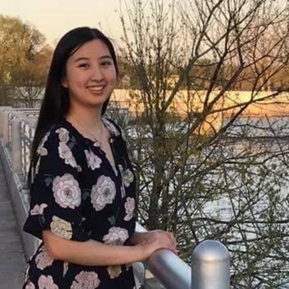 Meet your Posher, Hannah